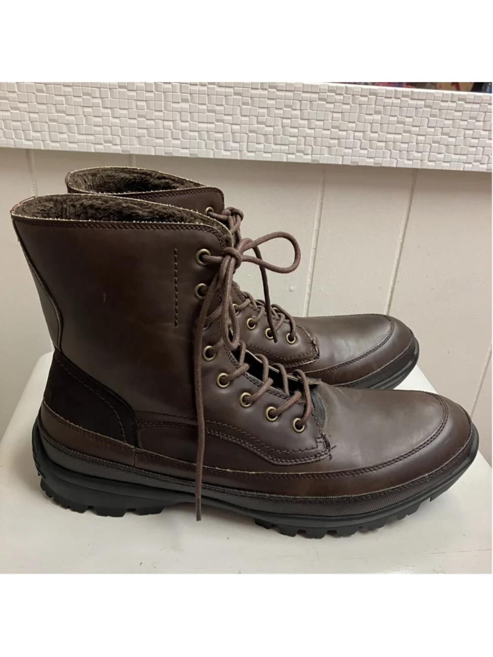 NEW $168 Unlisted Imagi-Nation Mens Mid-calf Winter Boots Kenneth Cole 10M Brown